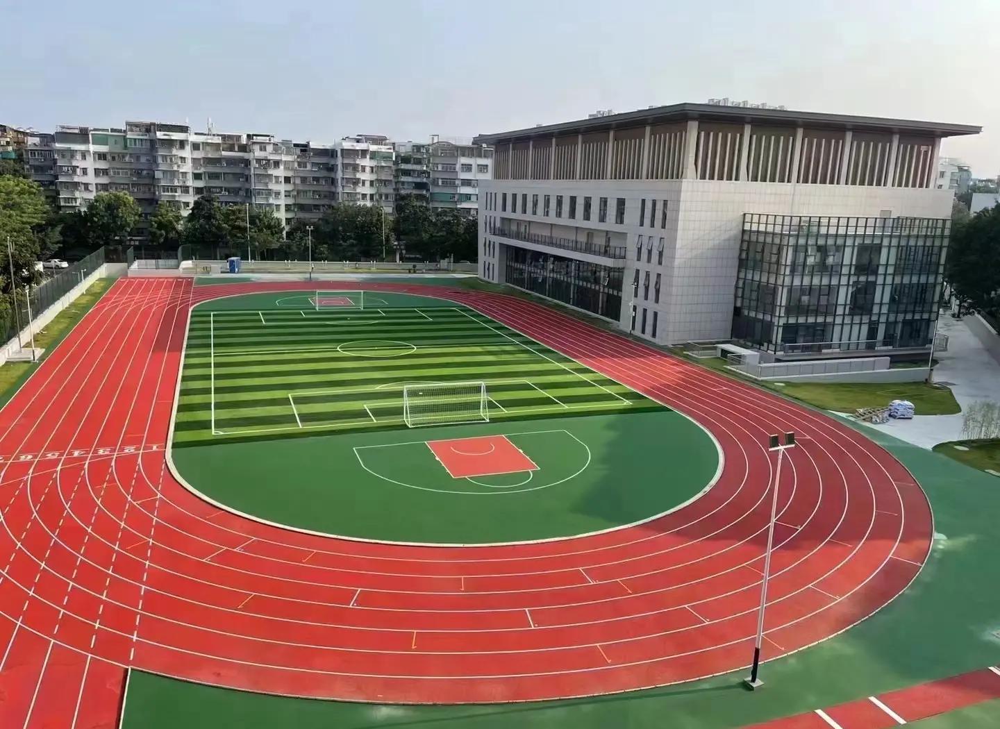 琼海市橡胶跑道塑胶篮球场 - 厂家